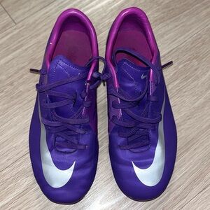 NIKE MERCURIAL SOCCER CLEATS